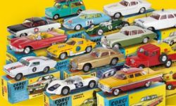 Toys, Models, Art – Timed Auction