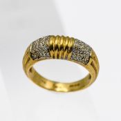 A 9ct gold and diamond ring, size F/G.