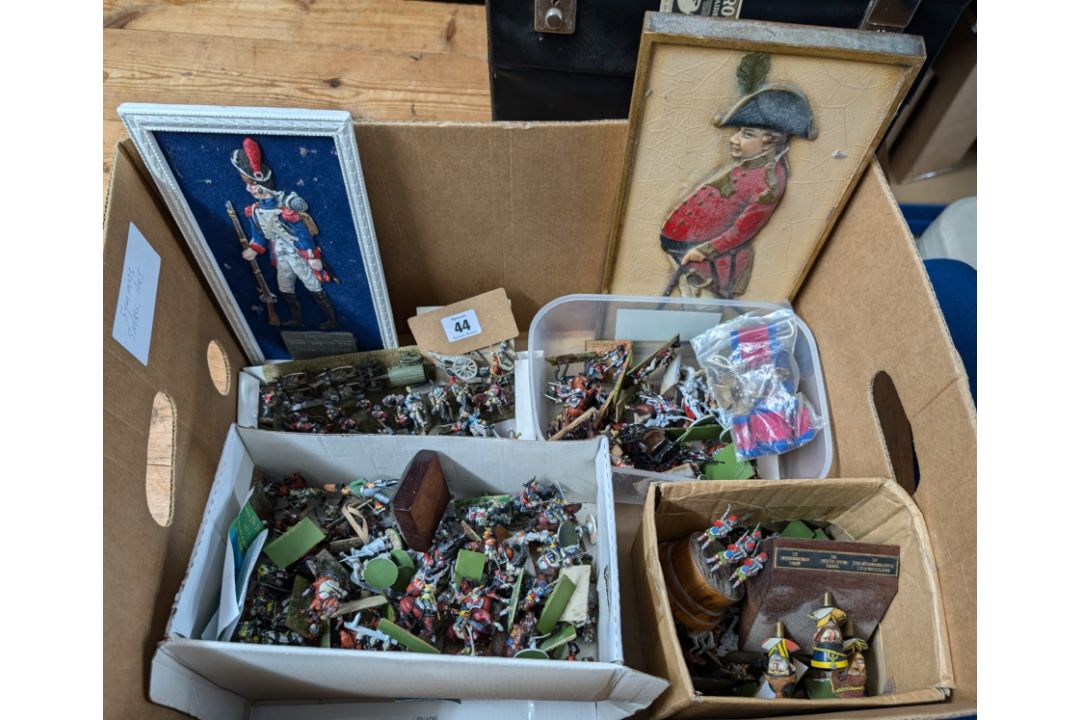 A collection of painted and part-painted figures of Napoleonic guards, soldiers, calvary and - Image 5 of 5
