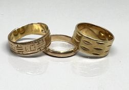 Three 18ct gold band rings, approx 11.5g