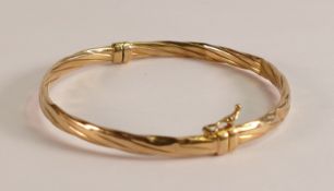 9ct gold bangle, 4.4g.