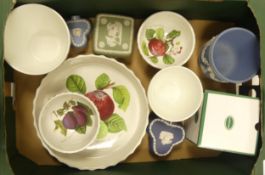 Portmeirion Pomona bowls and flan dish together with Wedgwood jasperware small planter, lidded boxes