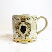 Wedgwood large mug commemorating Her Majesty Queen Elizabeth II wedding Anniversary in 1947 designed