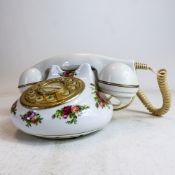 Royal Albert Old Country Roses Telephone.