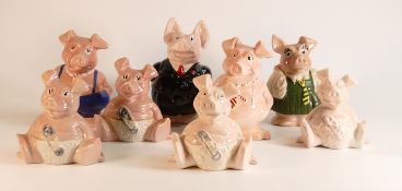 Eight Wade Natwest Pig Moneybox / banks to include unusual partially decorated and undecorated