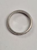 Platinum wedding band Chanel set with 5 round cut diamonds, size O, marked 950 maker CPM, approx 7.4