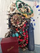 A quantity of vintage bead necklaces including a Malachite example