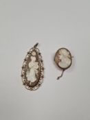 Pretty 9ct yellow golf mounted cameo pendent, with pear shaped shell cameo of classical female figur