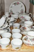 A WEDGWOOD 'SANDON' PATTERN TEA SET AND ASIA R4288 PATTERN SOUP BOWLS, a 'Sandon' pattern tea set
