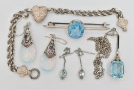 FIVE ITEMS OF WHITE METAL JEWELLERY, to include a double chain bracelet with textured heart detail