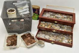 A WOODEN THREE DRAWER BOX AND PLASTIC CRATE CONTAINING MIXED COINAGE, to include amounts of copper