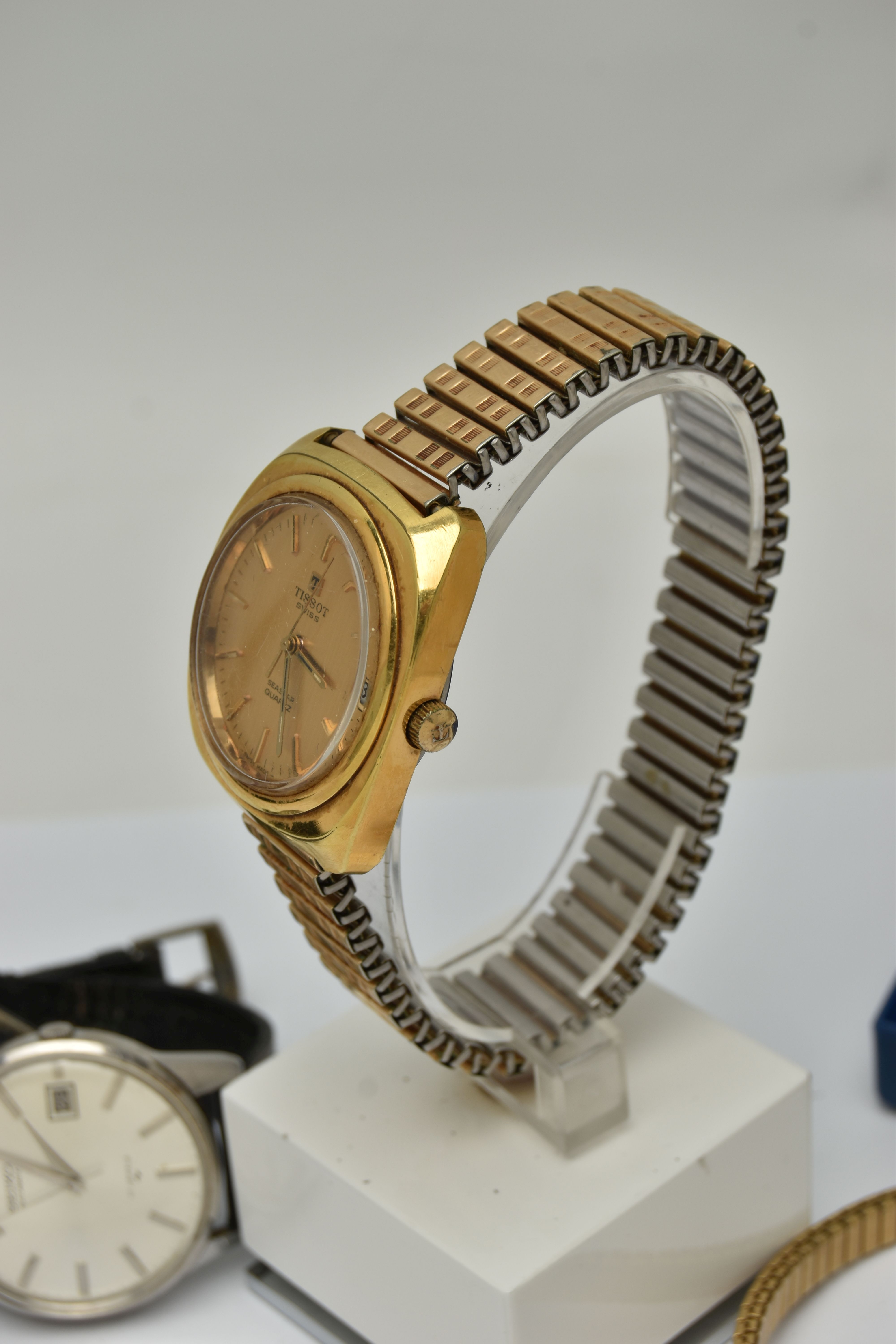 AN ASSORTMENT OF WATCHES, to include a 'Seiko' chronograph automatic wristwatch 6139-6002 361098, - Image 6 of 10