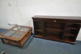 A LATE 20TH CENTURY MAHOGANY OPEN BOOKCASE, with an arrangement of shelves, width 156cm x depth 32cm