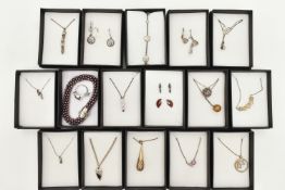 AN ASSORTMENT OF 'KIT HEATH' JEWELLERY' to include thirteen white metal necklaces, some with gold
