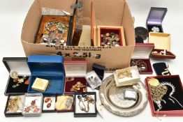 A BOX OF ASSORTED COSTUME JEWELLERY AND ITEMS, to include various pieces of costume jewellery,