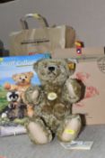 A BOXED STEIFF MOHAIR CLASSIC 1920 REPLICA BEAR, No.000737, complete and in very good condition with
