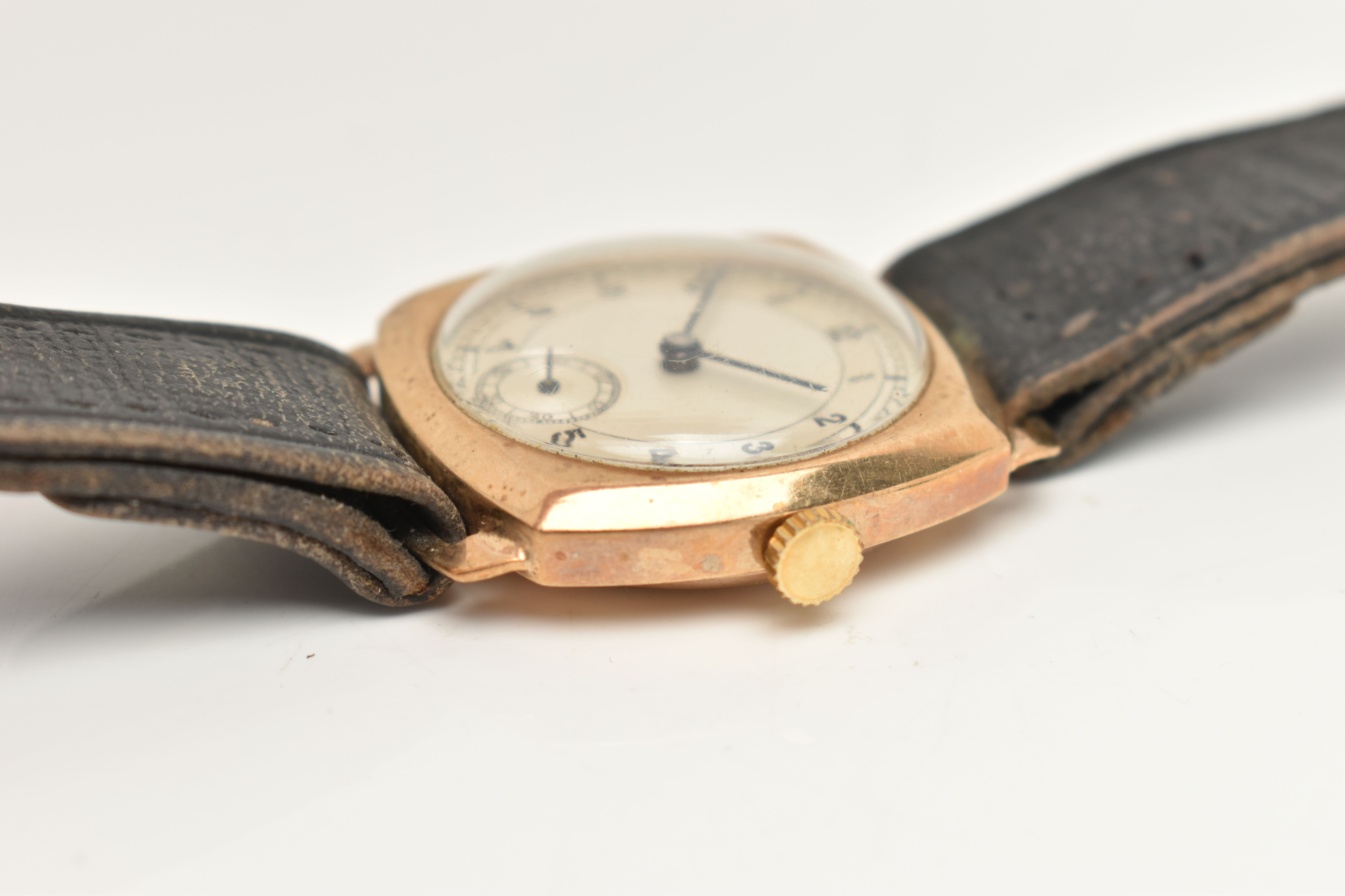 A GENTS 9CT GOLD WRISTWATCH, manual wind, round silver Arabic numeral dial, subsidiary dial at the - Image 6 of 6