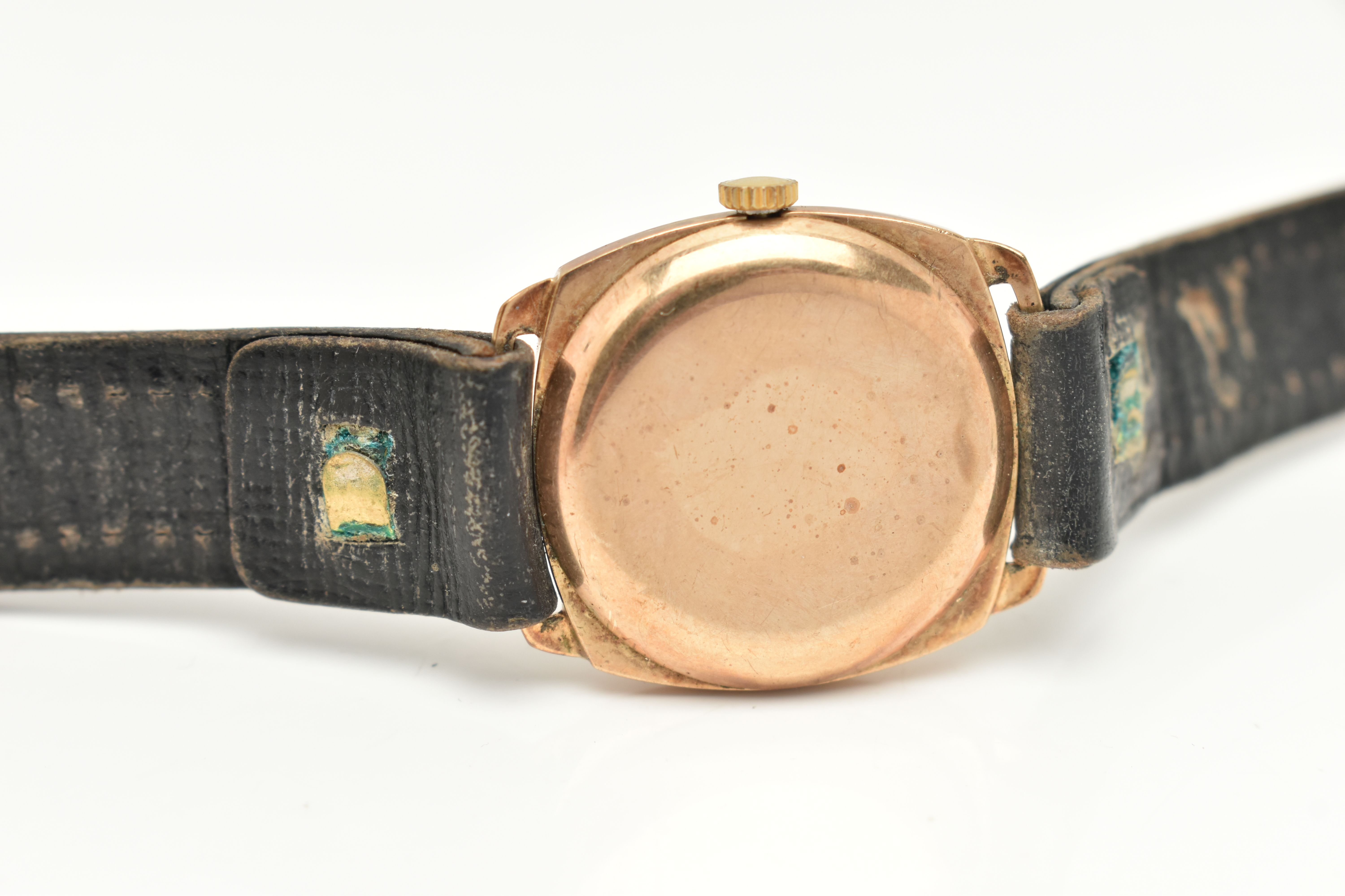 A GENTS 9CT GOLD WRISTWATCH, manual wind, round silver Arabic numeral dial, subsidiary dial at the - Image 5 of 6