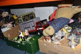 FIVE BOXES AND LOOSE TOYS to include a large quantity of Del Prado cavalry figures, three sets of