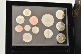 A ROYAL MINT 2009 PROOF SET OF TWELVE COINS £5-1P INCLUDED IS THE KEW GARDENS FIFTY PENCE PROOF,
