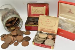A CARDBOARD BOX CONTAINING MIXED COINS, to include a good grade seated 1876 Quarter Dollar USA, a