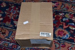 A BOXED BEACH LAPIDARY STONE TUMBLING MACHINE, 2lb tumbler base, 2lb barrel, product number