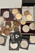 A CARDBOARD BOX CONTAINING MIXED COINAGE, to include Crown coins 1935, 1951, four commemorative's