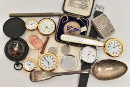 A BOX OF ASSORTED ITEMS, to include a fiddle pattern silver spoon, hallmarked London 1834, a