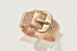 A 9CT GOLD BUCKLE RING, a rose gold ring with buckle design detail, approximate width 12mm,