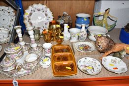 A GROUP OF NAMED ORNAMENTAL CERAMICS, to include a Beswick lion and cat figurine, Royal Crafton