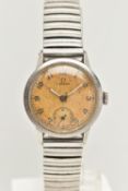 A GENTS 'OMEGA' STAINLESS STEEL WRISTWATCH, manual wind, round discoloured dial signed 'Omega',