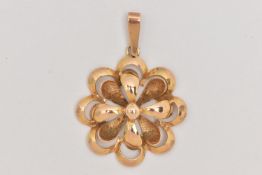 A 9CT GOLD PENDANT, a floral design pendant, approximate width 26mm, fitted with a tapered bail,
