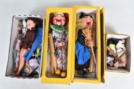 AN UNBOXED PEDIGREE SINDY DOLL AND QUANTITY OF CLOTHING, doll marked '033055X' to back of neck '