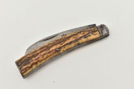 AN ENCORE FLAT CAP PRUNNING KNIFE, fitted with an antler handle, blade signed 'Encore Sheffield