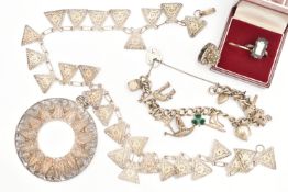 AN ASSORTMENT OF JEWELLERY, to include an AF ring, hallmarked 9ct Birmingham import, approximate