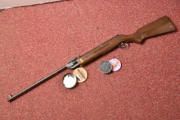 A WEST LAKE (CHINESE MADE) .22 AIR RIFLE, no visible serial number, overall length 108cm, metal work