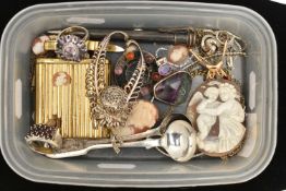 A SMALL BOX OF ASSORTED ITEMS, to include a white metal and fluorite pendant, an AF Scottish white