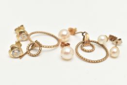 AN ASSORTMENT OF EARRINGS, to include a pair of yellow gold small door knocker style earrings, a