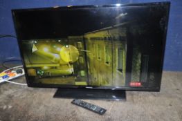 A PANASONIC TX-39A300B 39in TV WITH REMOTE (PAT pass and working)