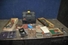 A TRAY CONTAINING ENGINEERS MARKING, TEST MILLING AND DRILL EQUIPMENT including end mill bits, lathe