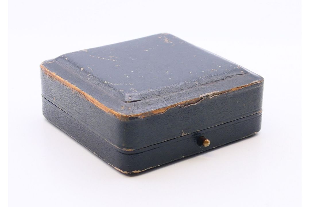 A Georgian paste buckle, cased. 4 cm x 3 cm. - Image 6 of 6