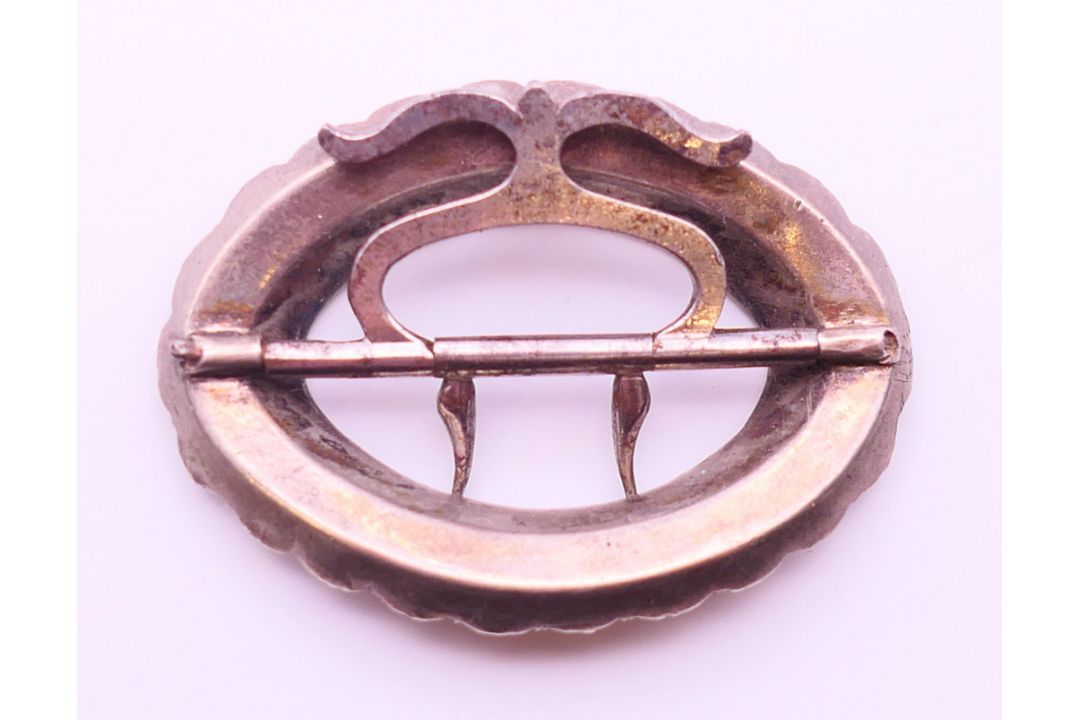 A Georgian paste buckle, cased. 4 cm x 3 cm. - Image 3 of 6