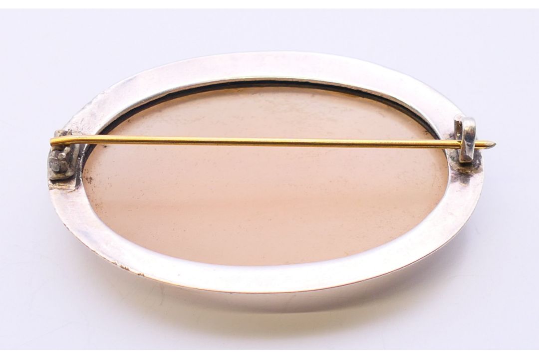 A silver agate brooch. 6 cm x 4 cm. - Image 4 of 5
