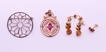 A pair of 9 ct gold circular golden quartz (6.