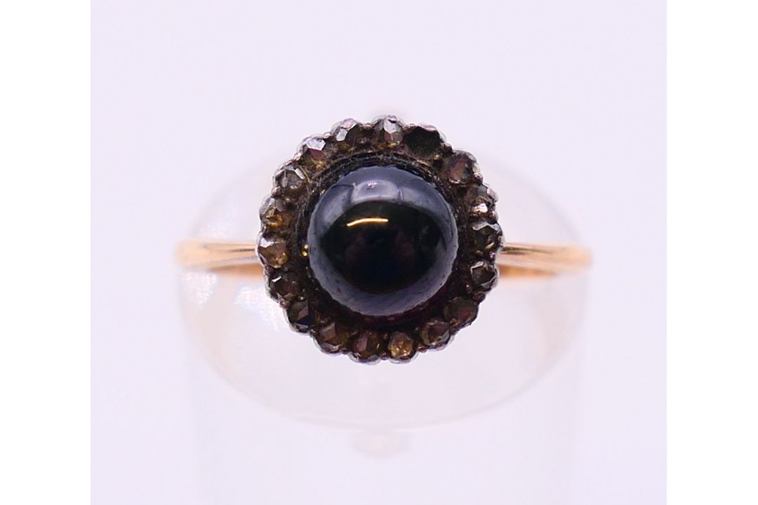 A 9 ct gold band and an unmarked gold cabochon set ring. - Image 5 of 8