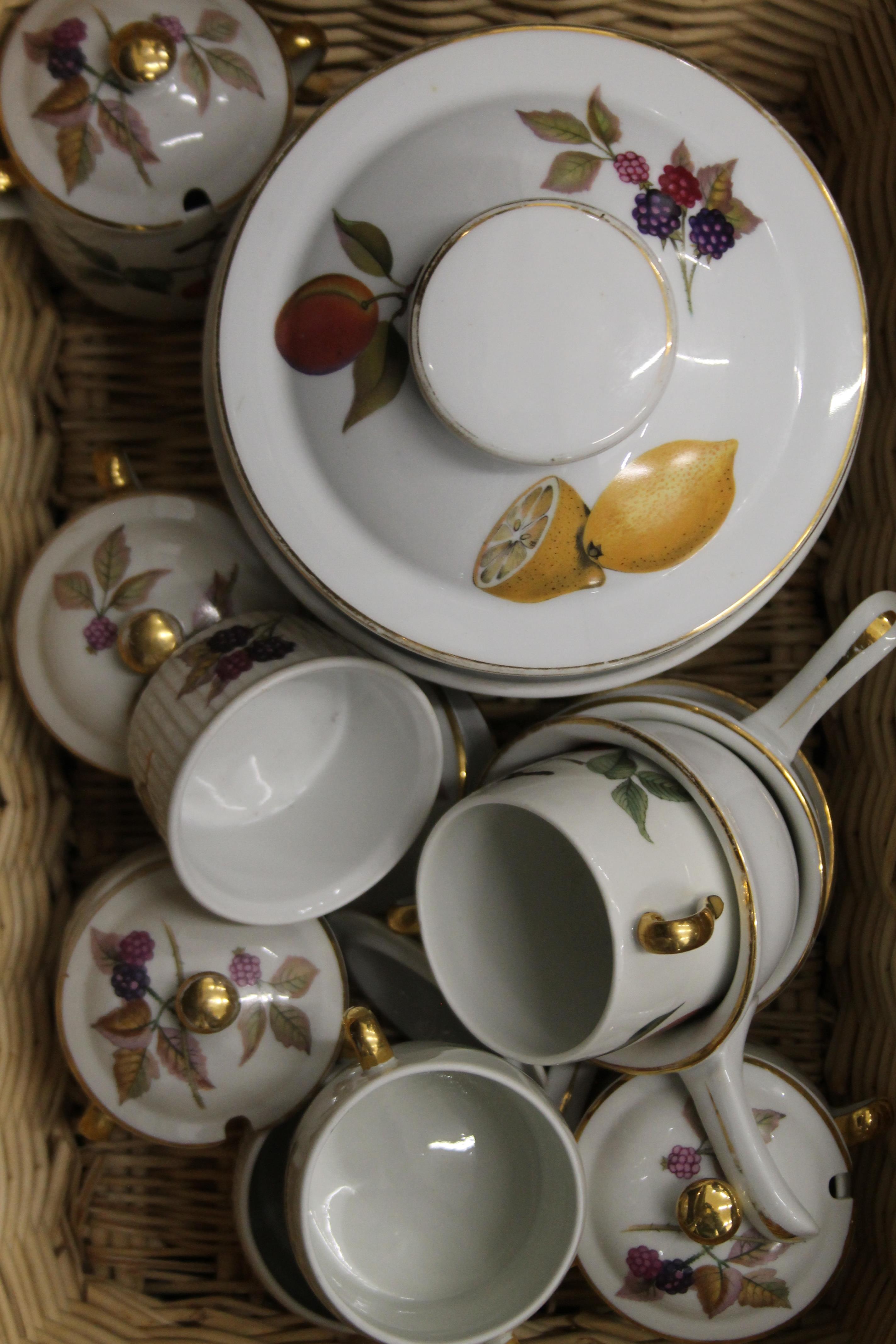 Three boxes of various tea and dinner wares including Coalport and Royal Worcester. - Image 2 of 4