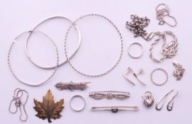 A quantity of silver jewellery. 65.3 grammes.