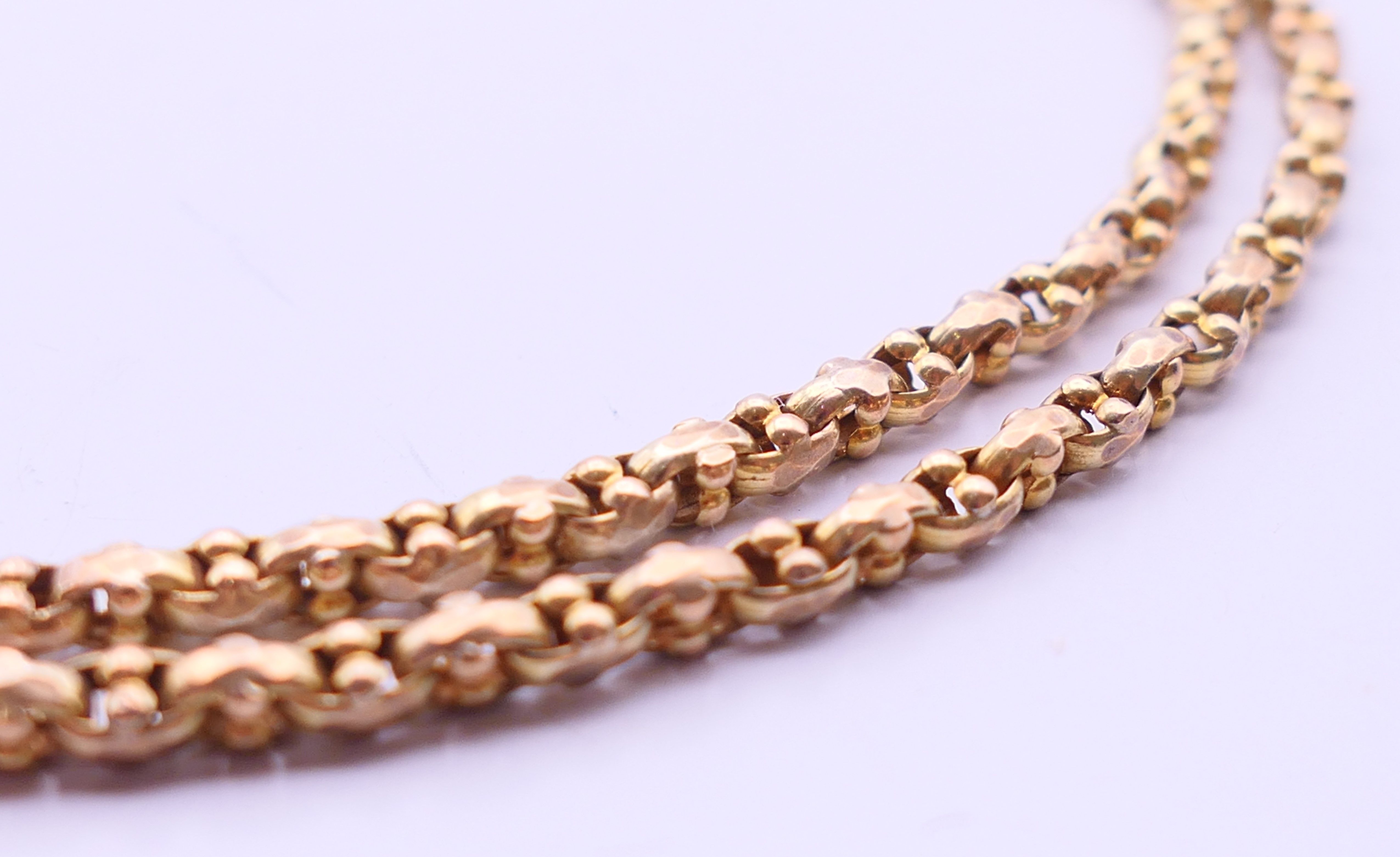 A 9 ct gold necklace. 76 cm long. 21.2 grammes. - Image 2 of 5