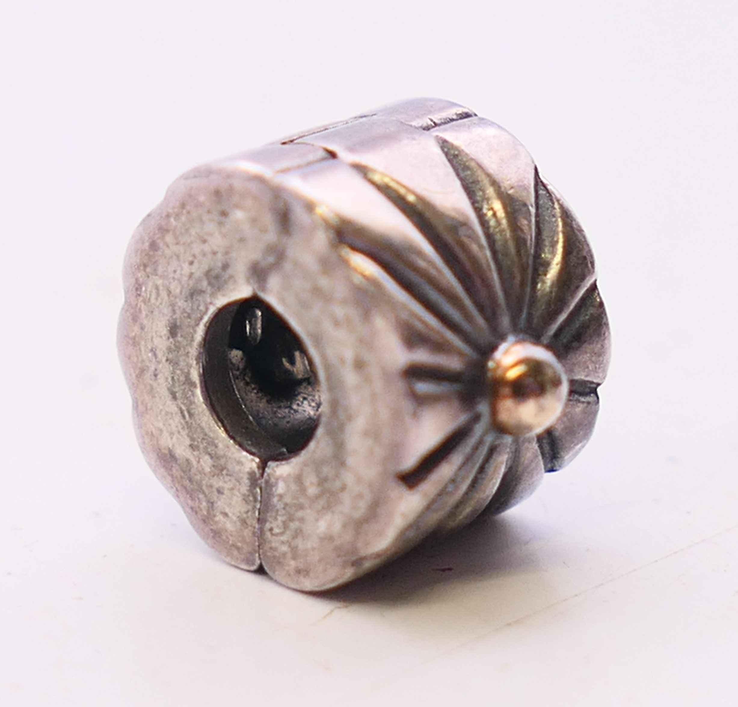 A boxed silver Pandora ring with four silver Pandora charms. Ring size L. - Image 13 of 16