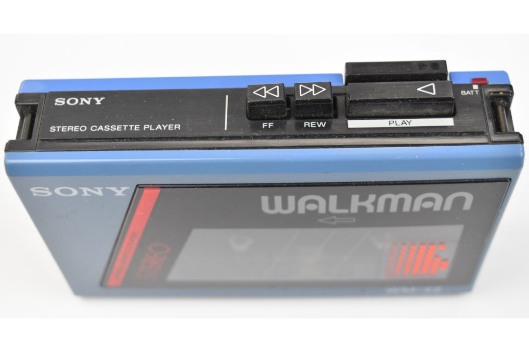 Sony Walkman WM-22 stereo cassette player, in original box with headphones and instruction manual - Image 2 of 4